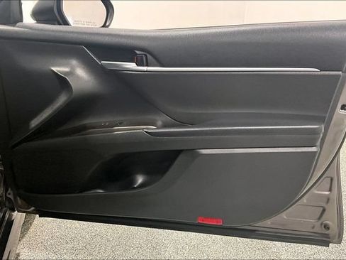 Used 2021 Toyota Camry SE AWD/4WD image 33