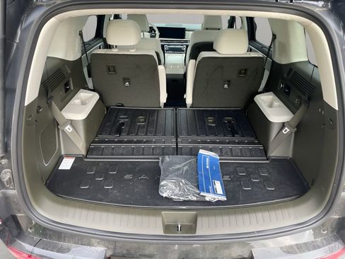 Used 2025 Hyundai Santa Fe Calligraphy image 17