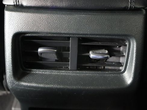 Used 2024 Ford Edge SEL image 48