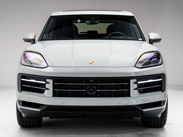 Certified 2026 Porsche Cayenne AWD/4WD image 31