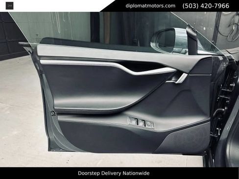 Used 2017 Tesla Model S 75D AWD/4WD image 23