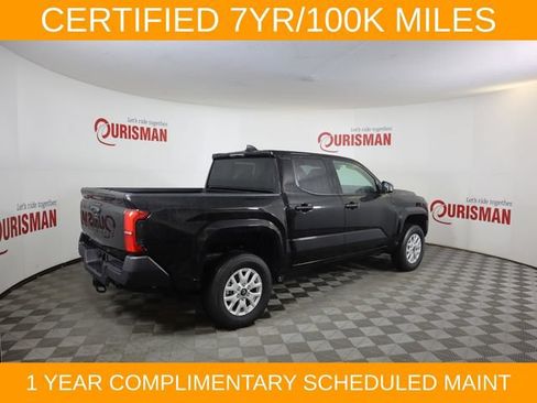 Used 2025 Toyota Tacoma SR w/ SR Upgrade Package AWD/4WD image 7