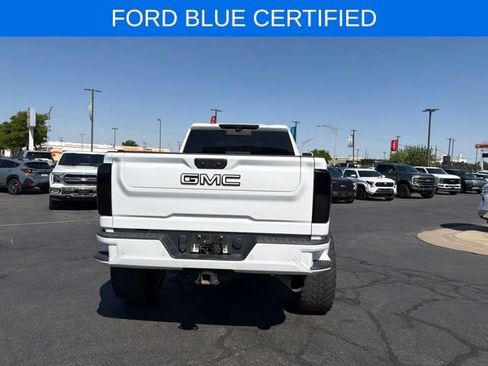 Used 2024 GMC Sierra 3500 Denali Ultimate AWD/4WD image 8