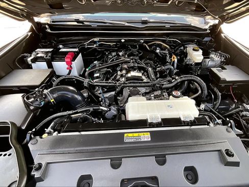 Used 2025 Toyota Tacoma TRD Sport RWD image 29