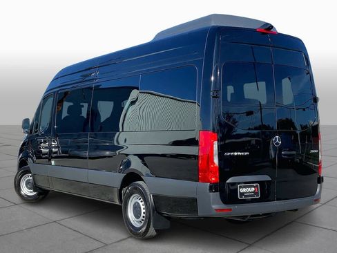 Used 2025 Mercedes-Benz Sprinter 2500 image 12
