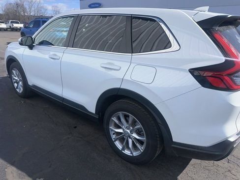 Used 2024 Honda CR-V EX image 5