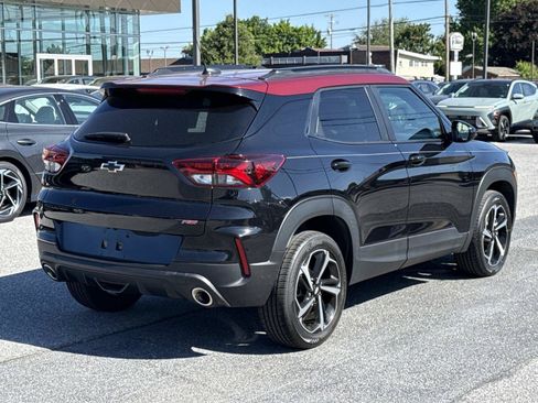 Used 2023 Chevrolet TrailBlazer RS AWD/4WD image 25