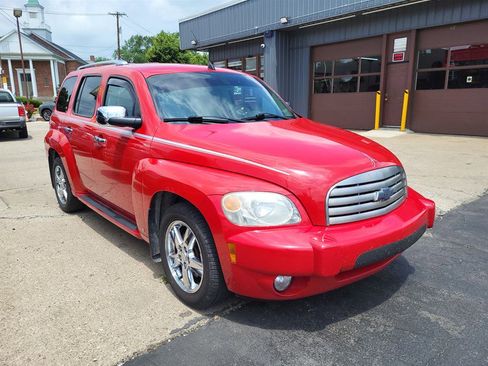 Used 2006 Chevrolet HHR LT w/ HHR Spring Edition Package FWD image 1