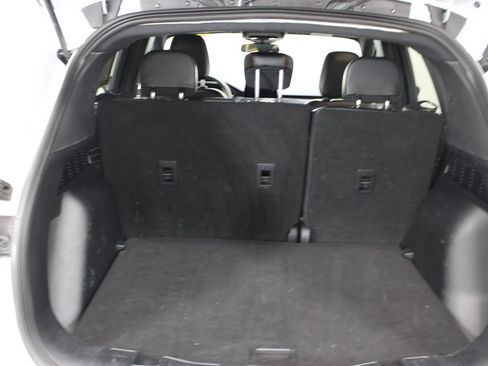 Used 2025 Ford Escape ST-Line FWD image 12