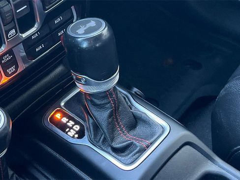 Used 2021 Jeep Wrangler Unlimited Rubicon image 24