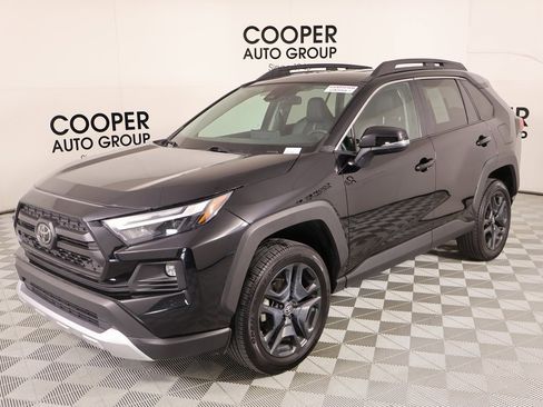 Used 2024 Toyota RAV4 Adventure image 10