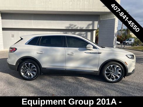 Used 2022 Lincoln Nautilus Reserve w/ Equipment Group 201A image 2