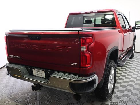 Used 2020 Chevrolet Silverado 3500 LTZ w/ LTZ Premium Package AWD/4WD image 6