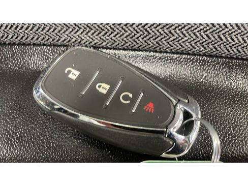 Used 2025 Chevrolet TrailBlazer LT AWD/4WD image 19