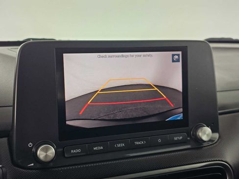Used 2023 Hyundai Kona SE w/ Cargo Package FWD image 27