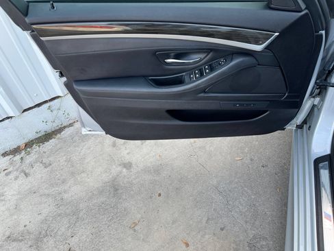 Used 2015 BMW 528i Sedan RWD image 11