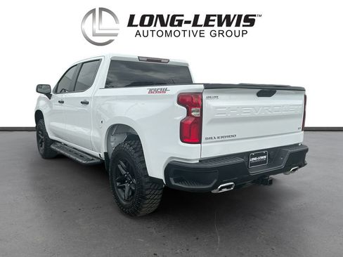 Used 2021 Chevrolet Silverado 1500 LT Trail Boss AWD/4WD image 4