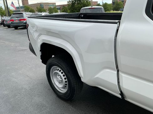 Used 2024 Toyota Tacoma SR RWD image 22