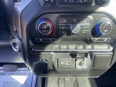 Used 2019 Chevrolet Silverado 1500 LT w/ Texas Edition image 25