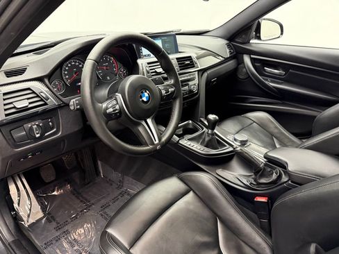 Used 2018 BMW M3 image 4
