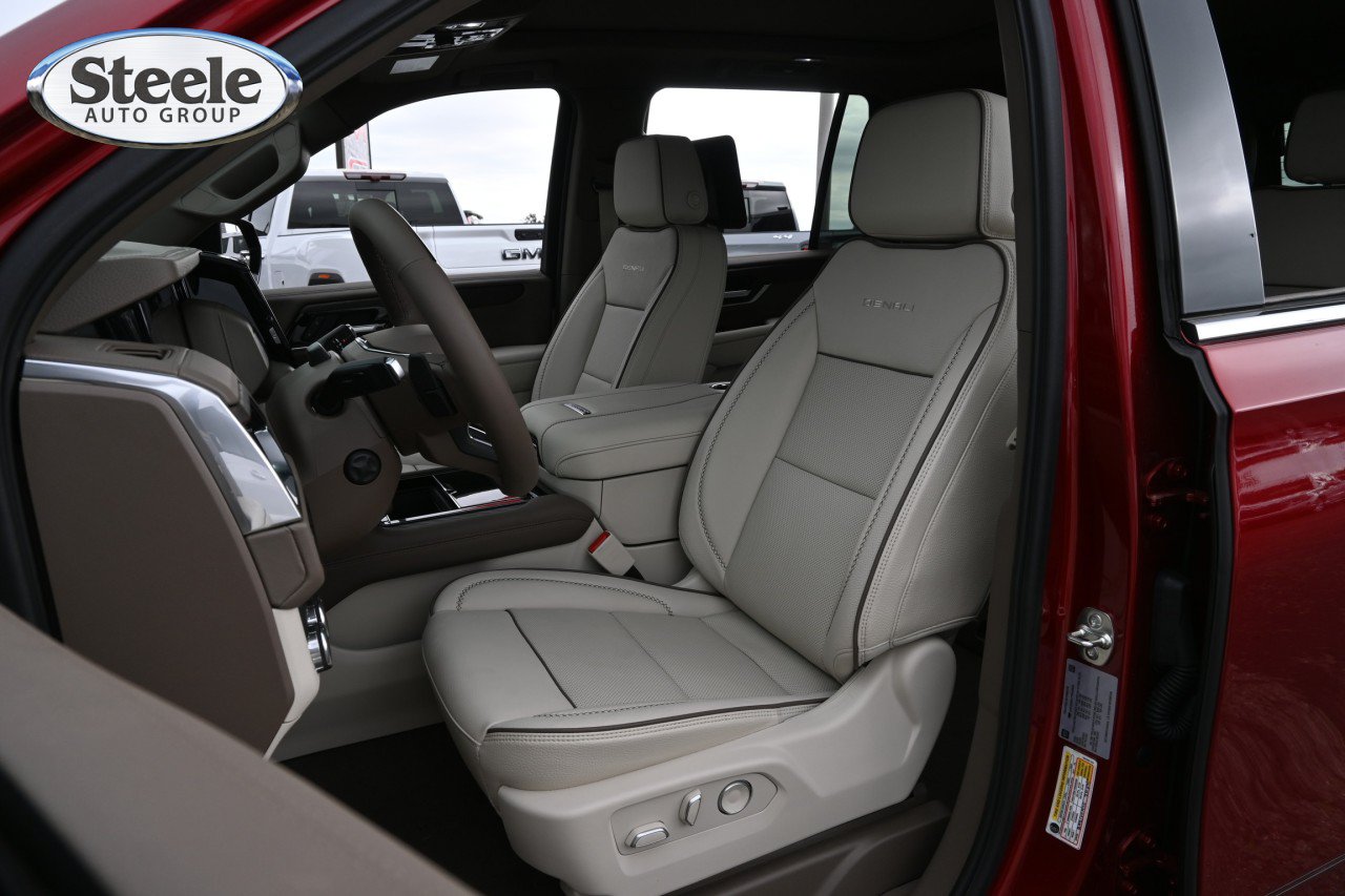 New 2026 GMC Yukon Denali w/ Advanced Technology Package RWD image 36