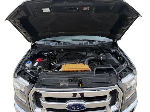 Used 2015 Ford F150 XLT w/ Trailer Tow Package AWD/4WD image 16