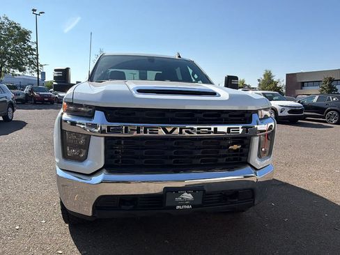 Used 2021 Chevrolet Silverado 2500 LT w/ Fleet Comfort Package AWD/4WD image 2
