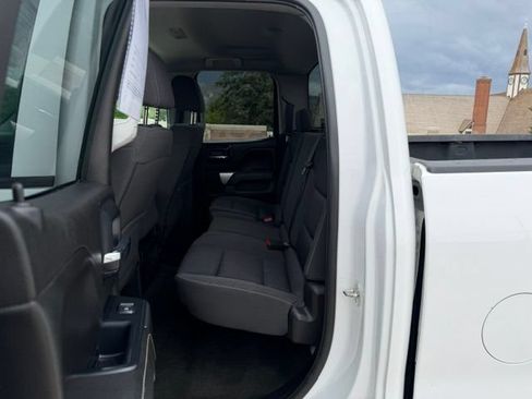 Used 2018 Chevrolet Silverado 1500 LT w/ All Star Edition AWD/4WD image 18