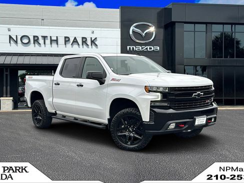 Used 2021 Chevrolet Silverado 1500 LT Trail Boss w/ Bed Protection Package image 1