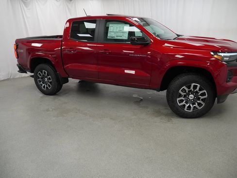New 2026 Chevrolet Colorado Z71 w/ Technology Package AWD/4WD image 6