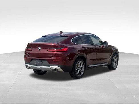 Certified 2025 BMW X4 xDrive30i AWD/4WD image 9