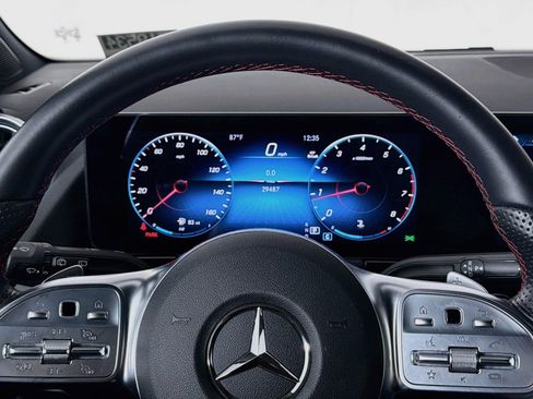 Used 2023 Mercedes-Benz GLA 250 image 19