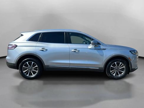 Used 2023 Lincoln Nautilus AWD w/ Premium Package image 7