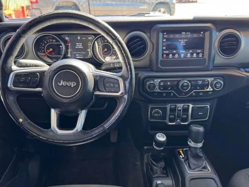 Used 2020 Jeep Gladiator Sport w/ Quick Order Package 24S AWD/4WD image 9