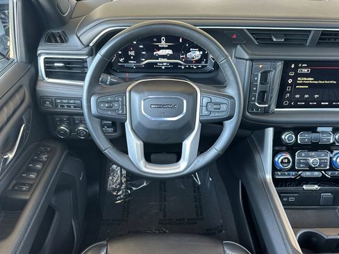 Certified 2023 GMC Yukon XL Denali w/ Max Trailering Package AWD/4WD image 17