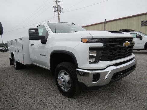 New 2025 Chevrolet Silverado 3500 W/T w/ WT Convenience Package AWD/4WD image 7