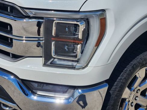 Used 2022 Ford F150 Lariat w/ Equipment Group 501A Mid AWD/4WD image 9
