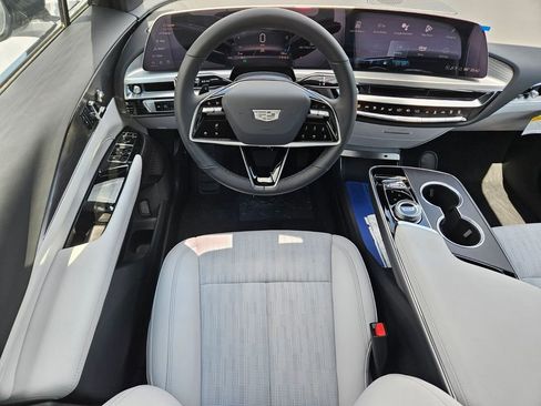 New 2025 Cadillac Lyriq Luxury w/ LPO, Floor Liner Package image 13