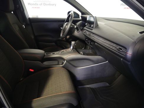 Certified 2023 Honda HR-V Sport image 6