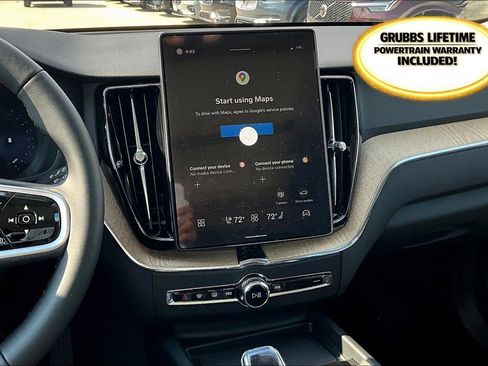 New 2026 Volvo XC60 B5 Core w/ Climate Package image 18