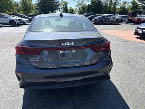Used 2024 Kia Forte LXS FWD image 4
