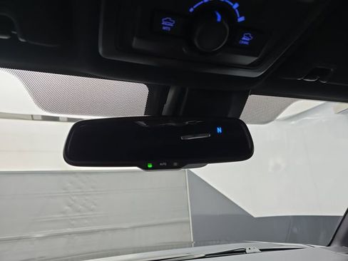 Used 2020 Toyota Tacoma TRD Off-Road image 41