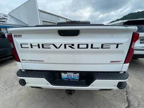 Used 2019 Chevrolet Silverado 1500 RST AWD/4WD image 6