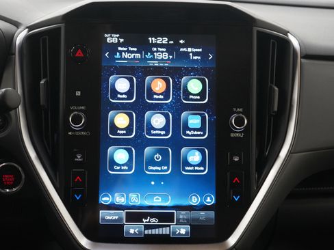 Used 2024 Subaru Crosstrek 2.0i Premium image 17