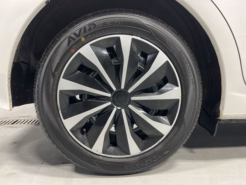 Used 2019 Subaru Impreza 2.0i w/ Eyesight AWD/4WD image 36