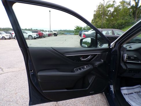 Used 2025 Subaru Legacy Limited AWD/4WD image 23