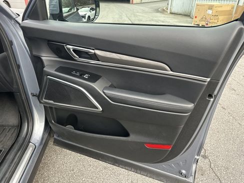 Used 2025 Kia Telluride SX Prestige X-Line image 17