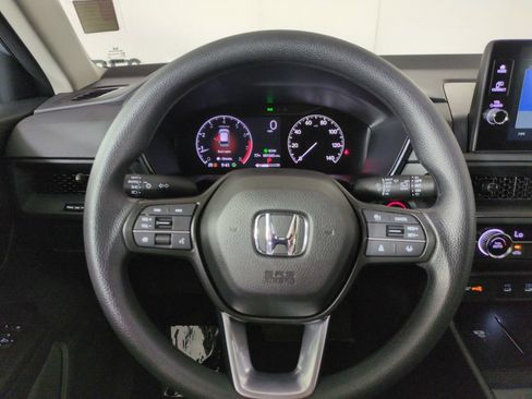 Used 2026 Honda CR-V LX image 14