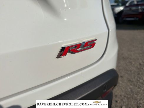 Used 2025 Chevrolet Trax RS w/ Driver Confidence Package FWD image 33