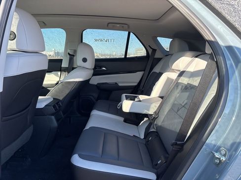 Used 2025 Honda Prologue Touring image 15